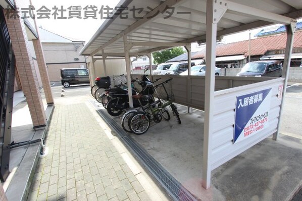 和歌山市駅 バス6分  花王橋下車：停歩11分 1階の物件内観写真